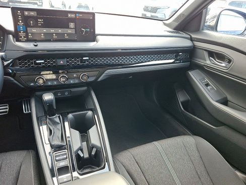 Used 2023 Honda Accord Sport image 16