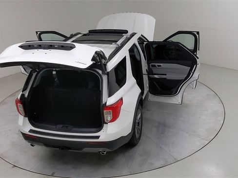 Certified 2023 Ford Explorer XLT w/ Equipment Group 202A image 54