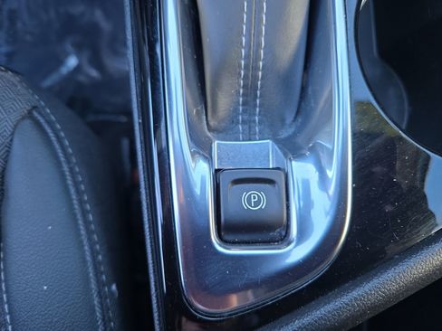 Used 2023 Buick Encore GX Select image 28