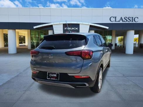 Used 2025 Buick Encore GX Preferred FWD image 8