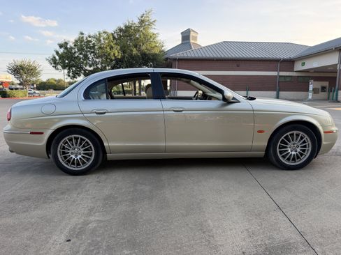 Used 2006 Jaguar S-TYPE 3.0 RWD image 8