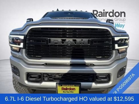 Used 2023 RAM 3500 Laramie AWD/4WD image 2
