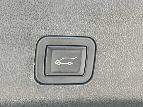 Certified 2023 Cadillac Escalade Sport Platinum AWD/4WD image 20
