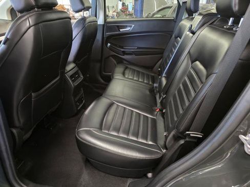 Used 2024 Ford Edge SEL w/ Convenience Package AWD/4WD image 11