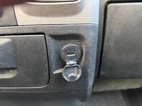 Used 2019 RAM 1500 Express image 23