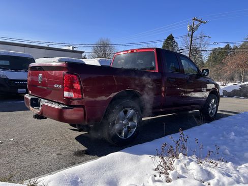 Used 2019 RAM 1500 Express w/ Express Value Package image 11