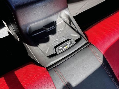 Used 2022 Chevrolet Camaro SS RWD image 33