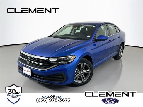 Used 2023 Volkswagen Jetta SE FWD image 1