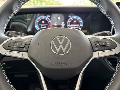 New 2026 Volkswagen Tiguan SE AWD/4WD image 22