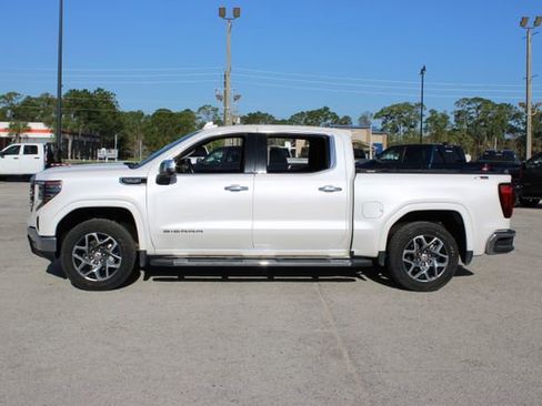 Used 2022 GMC Sierra 1500 SLT w/ SLT Premium Plus Package image 6