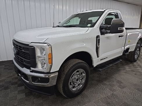 Certified 2023 Ford F350 XL w/ FX4 Off-Road Package AWD/4WD image 15