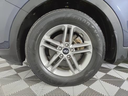 Used 2018 Hyundai Santa Fe Sport AWD/4WD image 12