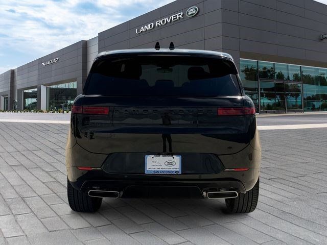 New 2027 Land Rover Range Rover Sport Battersea AWD/4WD image 4