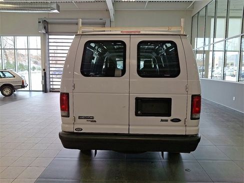 Used 2014 Ford E-150 and Econoline 150 image 5
