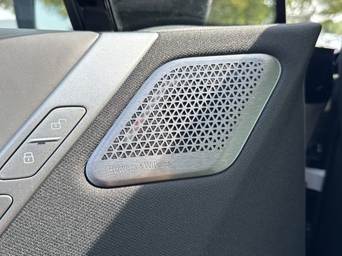 New 2026 BMW iX M70 image 20