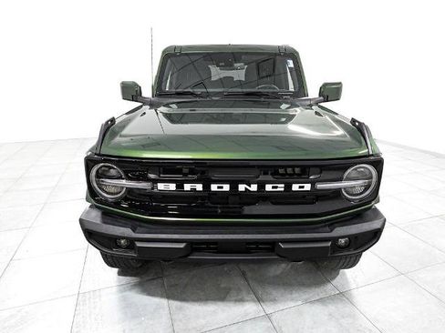 Certified 2025 Ford Bronco Outer Banks AWD/4WD image 3