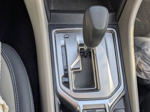 Used 2019 Subaru Forester Premium AWD/4WD image 15
