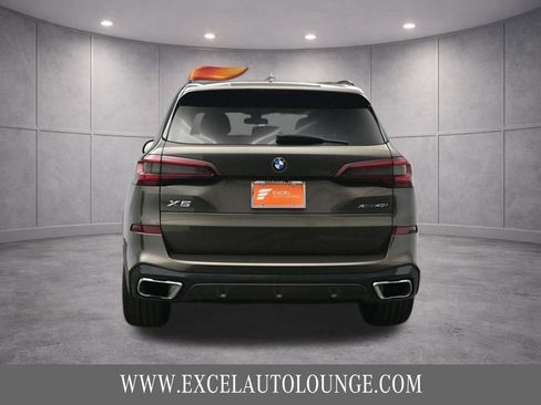 Used 2022 BMW X5 xDrive40i w/ M Sport Package AWD/4WD image 7