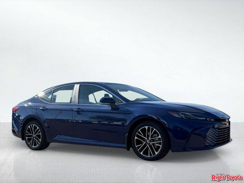 New 2026 Toyota Camry XLE FWD image 10