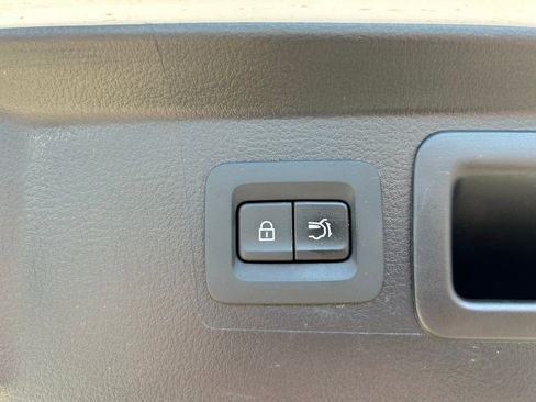 Used 2024 MAZDA CX-50 AWD 2.5 S w/ Preferred Package image 10