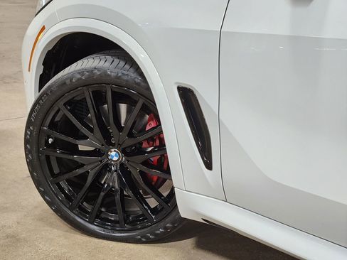 Used 2023 BMW X5 xDrive40i w/ Executive Package image 23