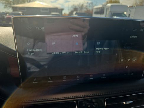 Used 2022 Lincoln Nautilus Reserve w/ Equipment Group 201A image 36