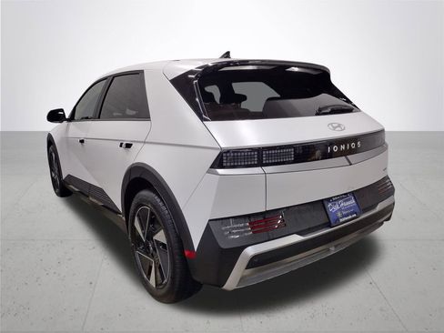 New 2026 Hyundai Ioniq 5 SEL image 12