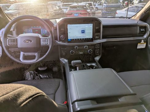 New 2025 Ford F150 XLT w/ Equipment Group 302A MID image 31