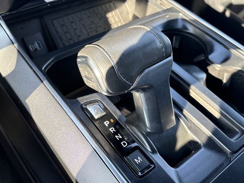 Used 2024 Ford F150 Platinum w/ Equipment Group 702A High image 34