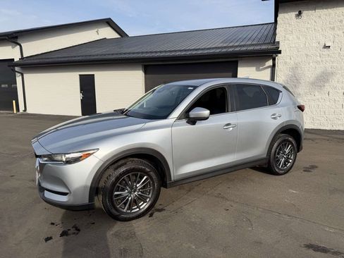 Used 2020 MAZDA CX-5 Touring image 2