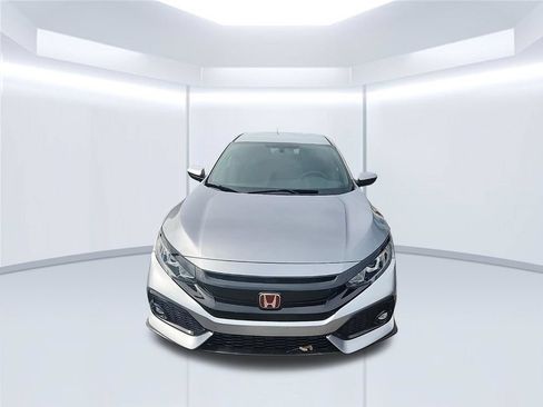 Used 2017 Honda Civic Sport image 7