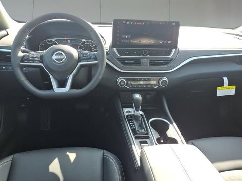 New 2025 Nissan Altima 2.5 SL image 24