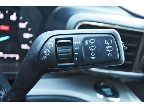 Certified 2022 Ford Explorer XLT w/ Equipment Group 202A image 18