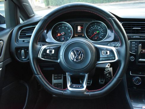 Used 2015 Volkswagen GTI S image 14