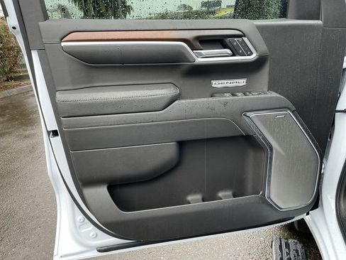 New 2026 GMC Sierra 1500 Denali AWD/4WD image 23