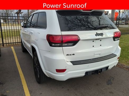 Used 2019 Jeep Grand Cherokee Altitude image 4