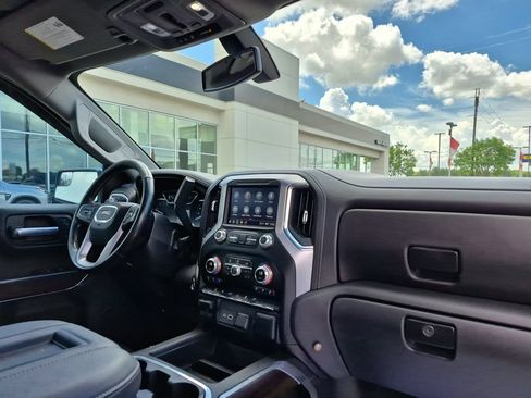 Used 2021 GMC Sierra 1500 SLT AWD/4WD image 25