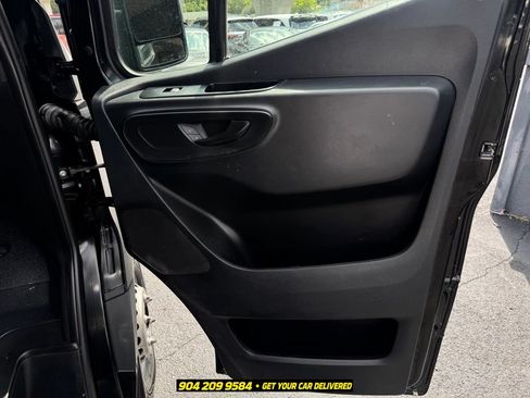 Used 2020 Mercedes-Benz Sprinter 3500 image 33