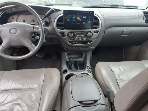 Used 2002 Toyota Sequoia Limited image 24