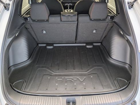 Used 2024 Honda HR-V Sport image 14