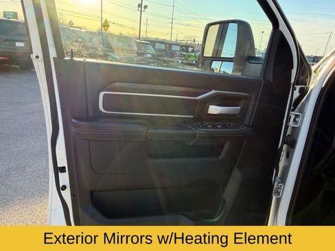 Used 2024 RAM 3500 Big Horn AWD/4WD image 36