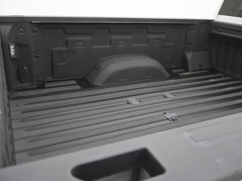 Used 2023 GMC Sierra 2500 Pro w/ Gooseneck/5TH Wheel Package image 5