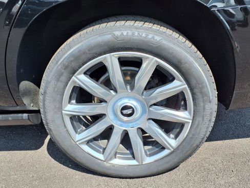 Certified 2023 Cadillac Escalade Premium Luxury Platinum image 9