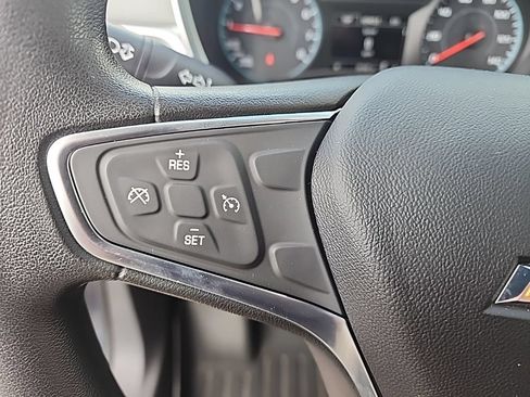 Used 2018 Chevrolet Equinox LS FWD image 13