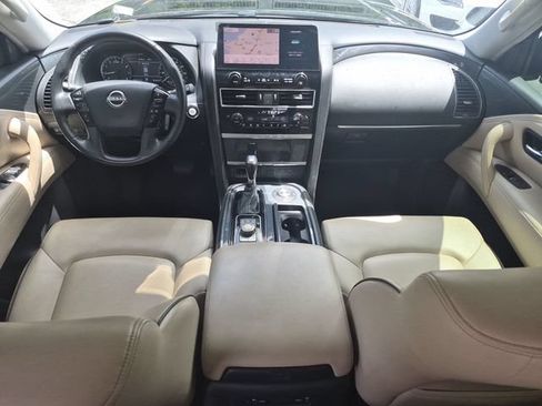Used 2022 Nissan Armada SV w/ SV Appearance Package RWD image 22