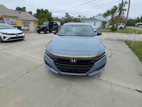 Used 2022 Honda Accord Sport image 1