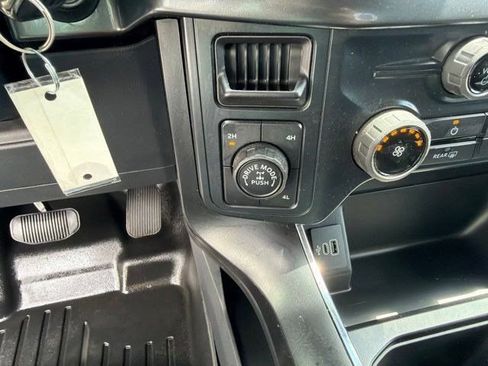 Used 2025 Ford F150 STX AWD/4WD image 19