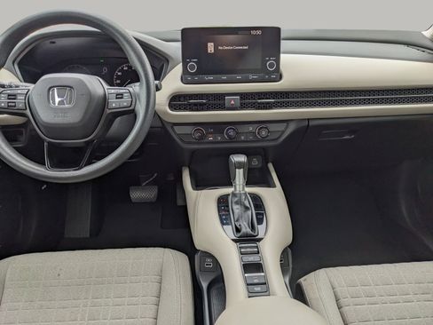 Used 2023 Honda HR-V LX image 15