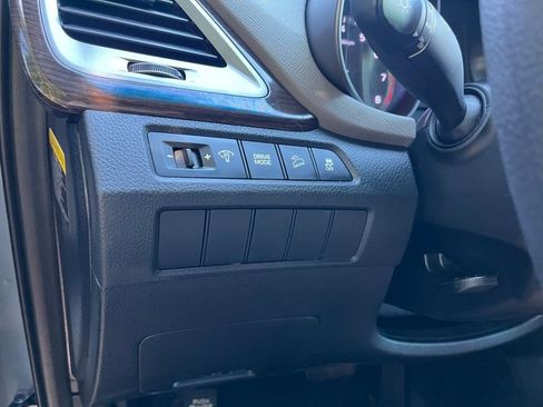 Used 2017 Hyundai Santa Fe Sport w/ Cargo Package image 27