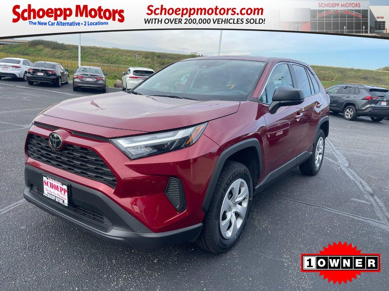 Used 2025 Toyota RAV4 LE AWD/4WD image 1